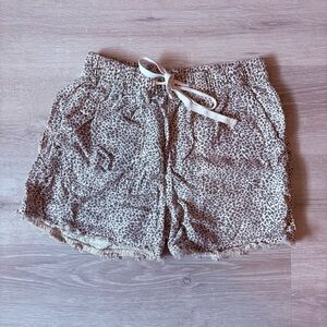Thread & Supply Pull On Leopard Shorts Cream/Black Sz XS